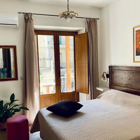 Casa Ferrara Hotel Taormina Eksteriør billede