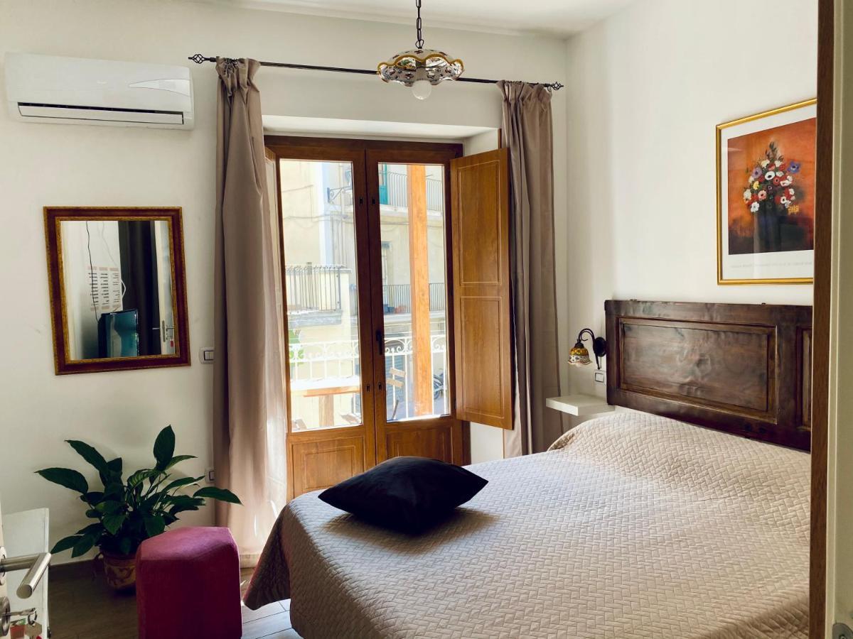 Casa Ferrara Hotel Taormina Eksteriør billede
